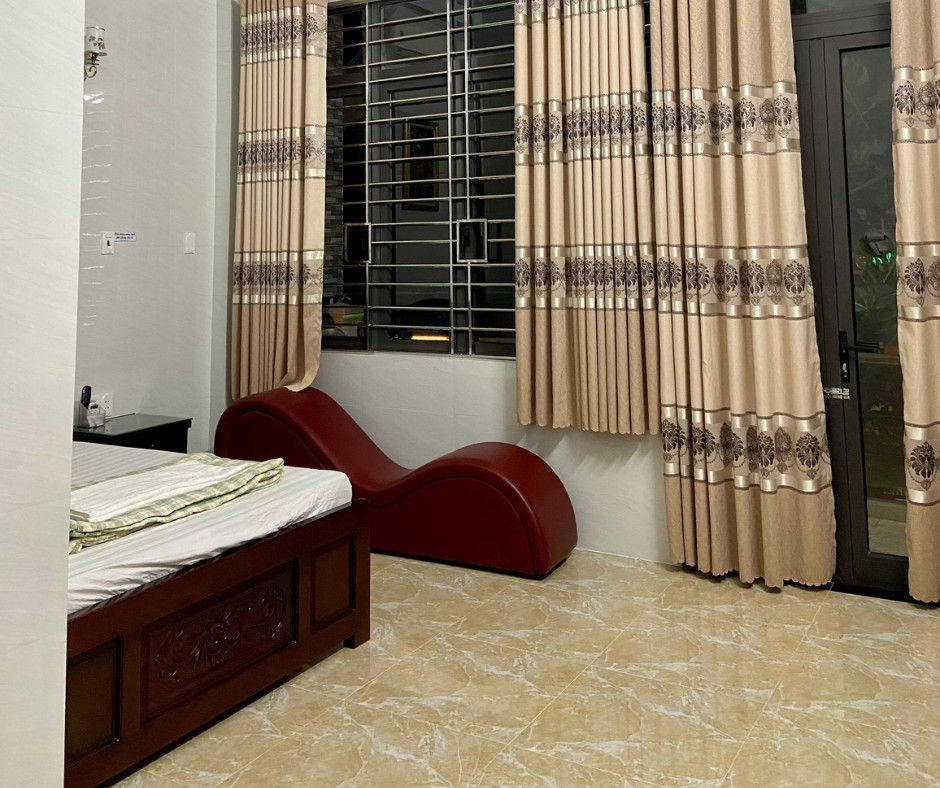 Nhà nghỉ có ghế tình yêu Quảng Ngãi - Duy Tân, Thiên Tân Motel